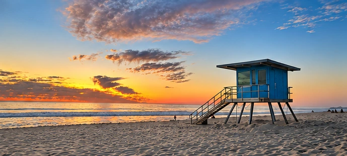 A blue beach lookout overlooking the Indian Ocean on the Perth coast